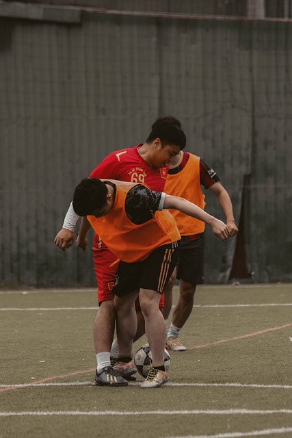 库普梅纳斯：我踢后卫感觉很好；斯帕莱蒂带来了积极的氛围