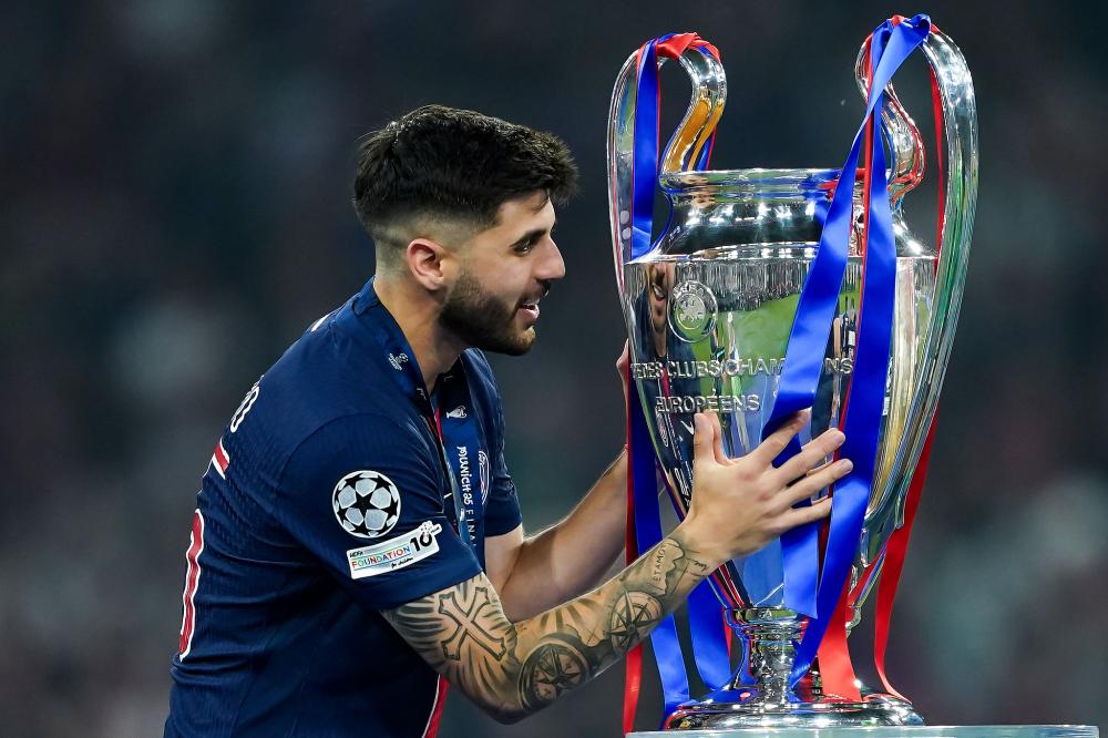 篮球NBA球队球员转会谈判进行中