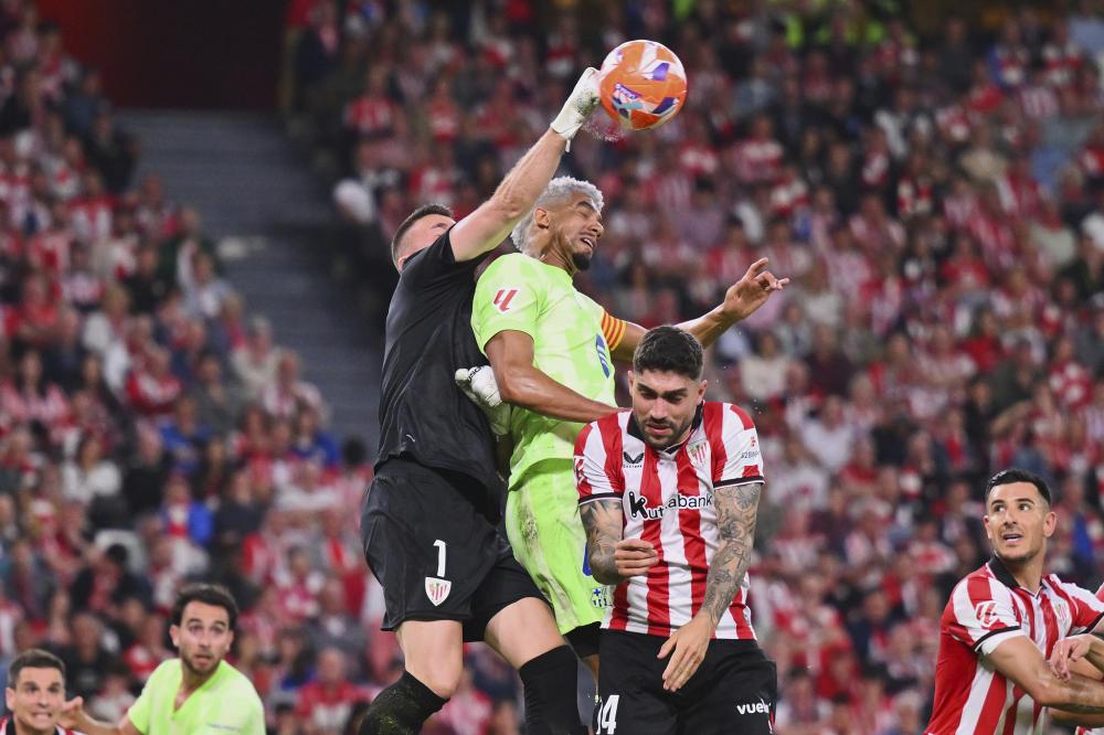 杜月徵西协甲复出，中国留洋球员时隔48天再登场，坚守终获机会