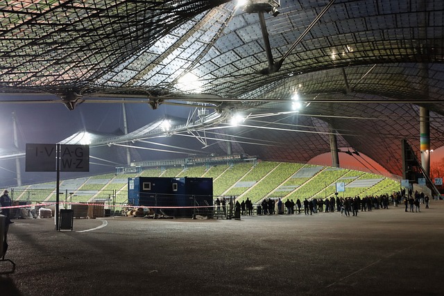 罗马2分优势领跑意甲，迪卡尼奥：真正的考验是强强对话